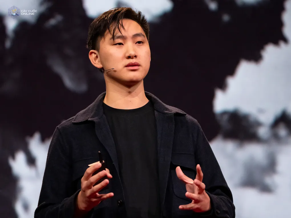 Alexandr Wang, Giám đốc AI của Meta. Ảnh: TED